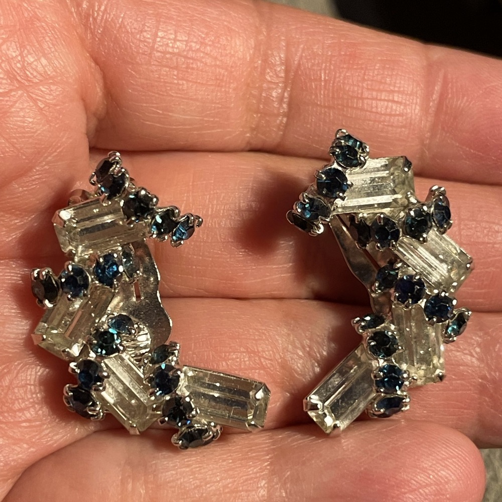 Blue and clear clip vintage rhinestone earrings